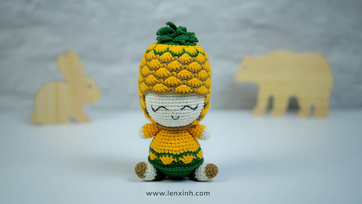 crochet pineapple doll