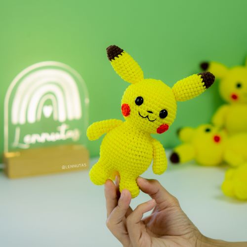 How to Loom Knit a Pikachu  Loom knitting projects, Loom crochet