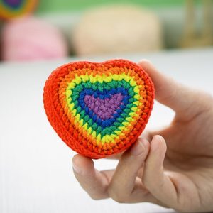 crochet heart pattern