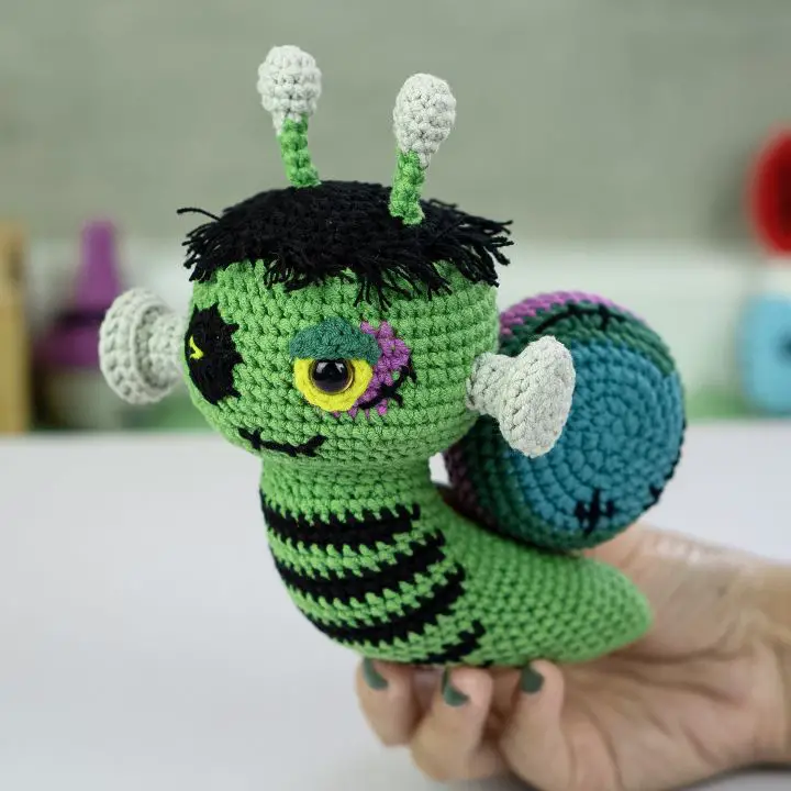 snail crochet pattern free Frankenstein monster amigurumi