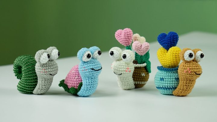 crochet snail